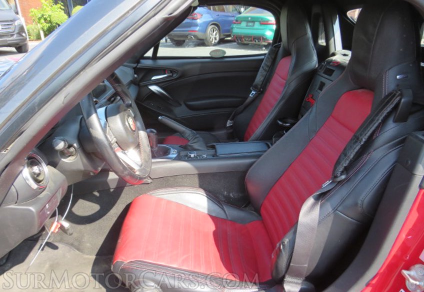 2017 FIAT 124 Spider - Image 25