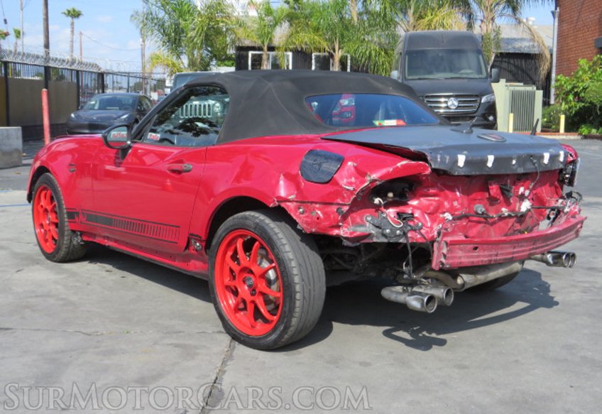 2017 FIAT 124 Spider - Image 11