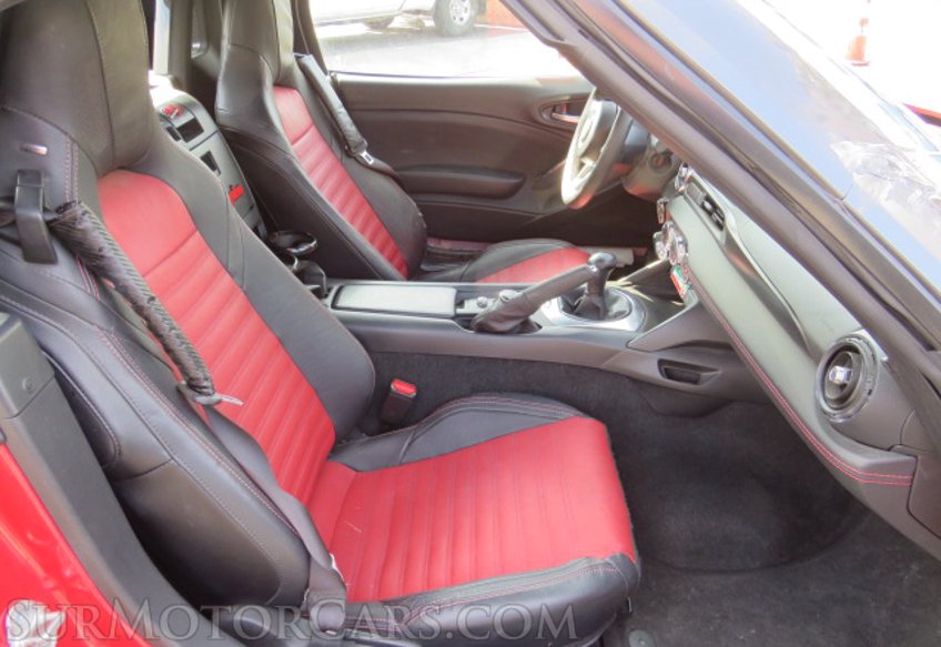 2017 FIAT 124 Spider - Image 26