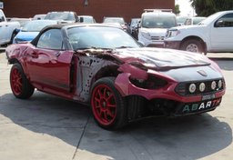 2017 FIAT 124 Spider - Image 5