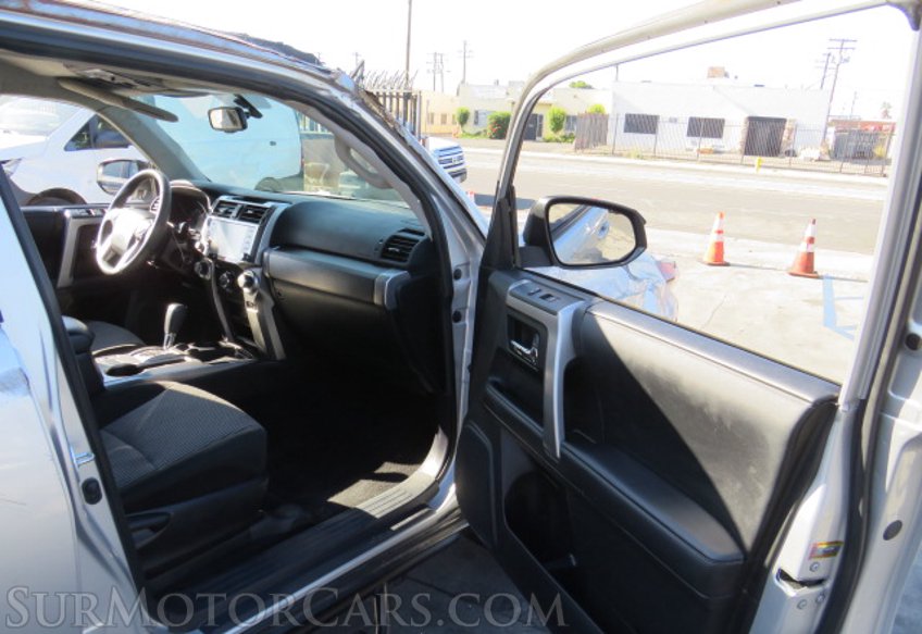 2020 Toyota 4Runner - Image 20