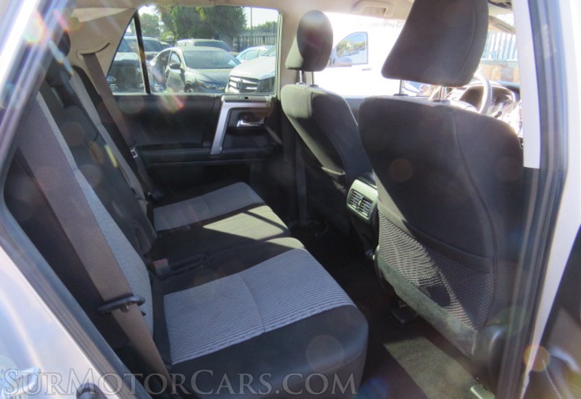 2020 Toyota 4Runner - Image 30