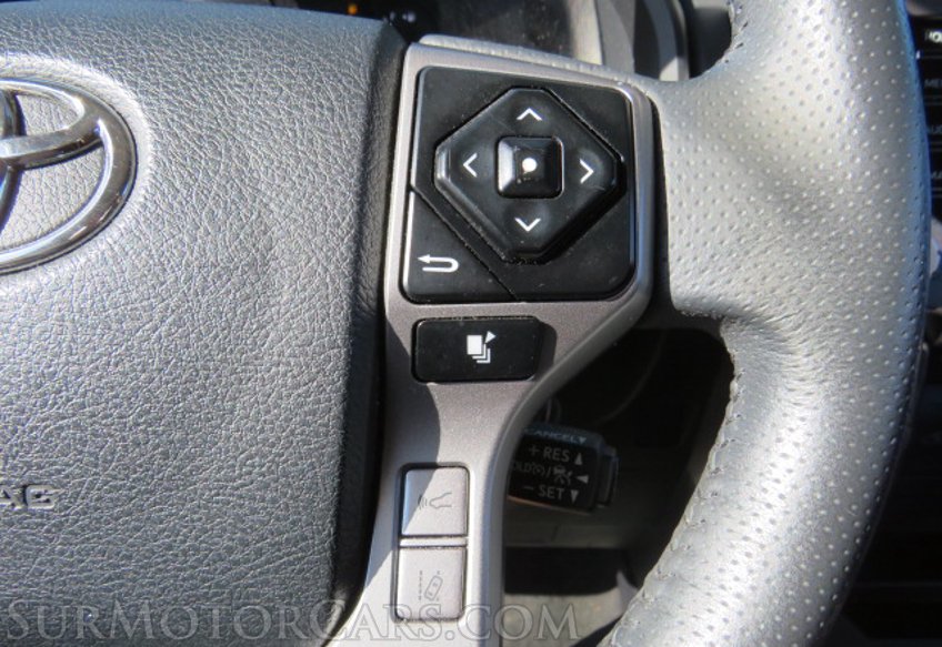 2020 Toyota 4Runner - Image 34