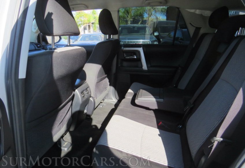 2020 Toyota 4Runner - Image 29