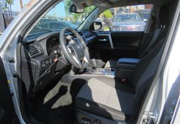 2020 Toyota 4Runner - Image 23