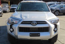 2020 Toyota 4Runner - Image 12