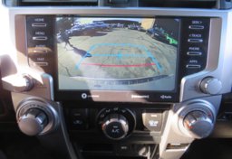 2020 Toyota 4Runner - Image 38