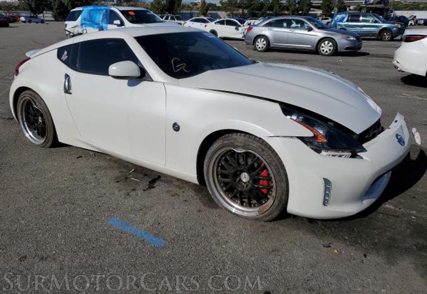 2019 Nissan 370Z Coupe - Image 2