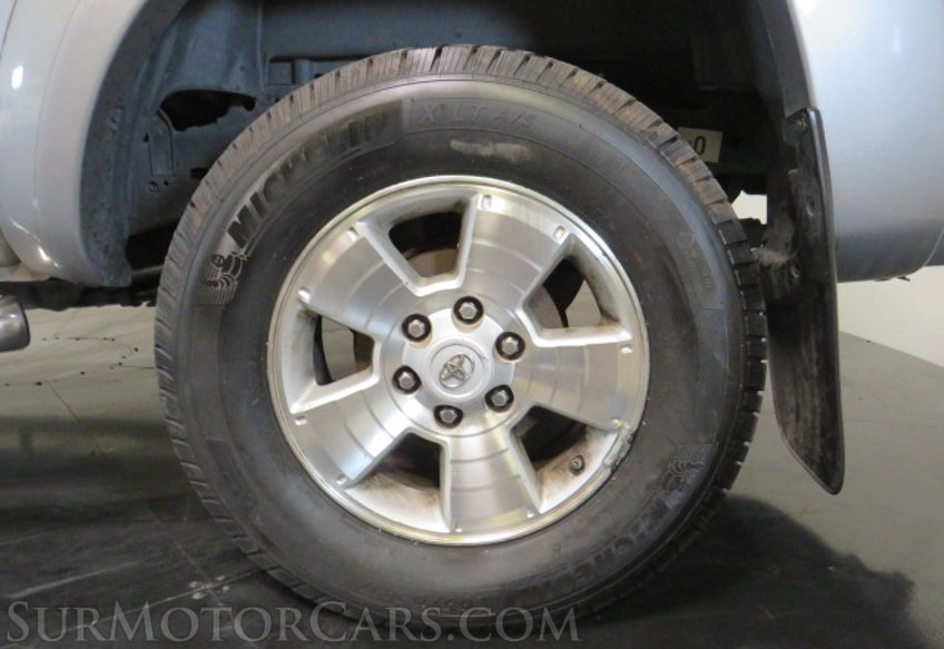 2015 Toyota Tacoma - Image 17