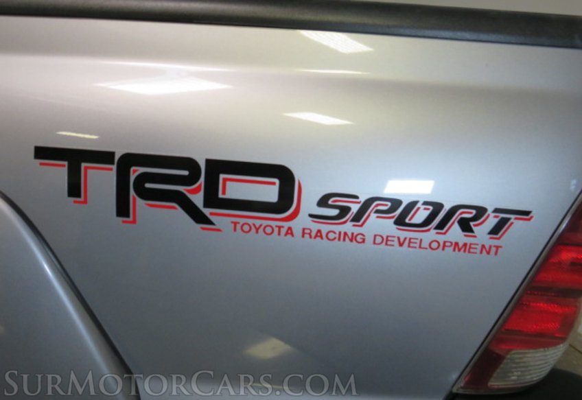 2015 Toyota Tacoma - Image 22