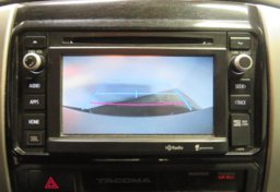 2015 Toyota Tacoma - Image 43