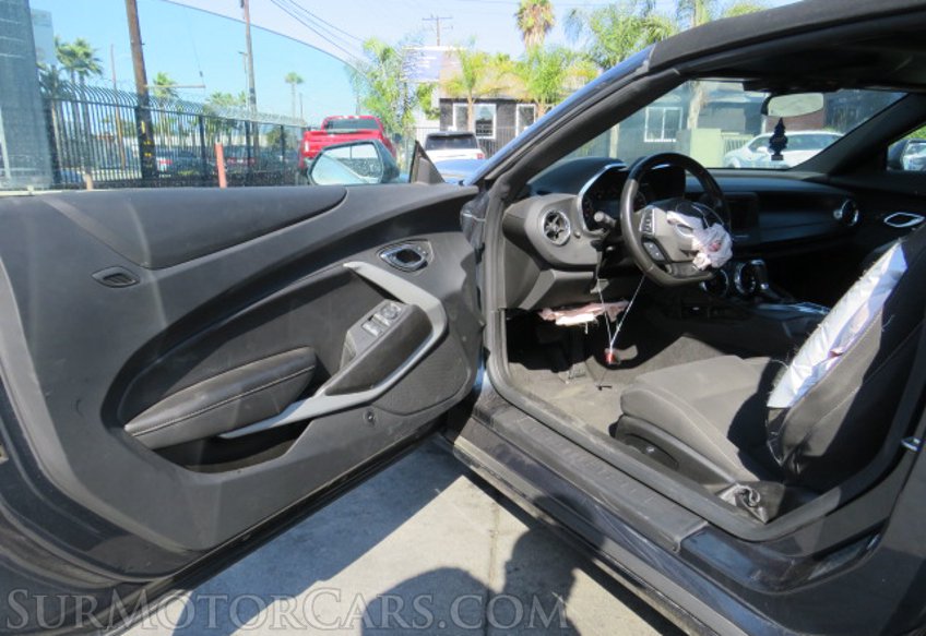 2021 Chevrolet Camaro - Image 22