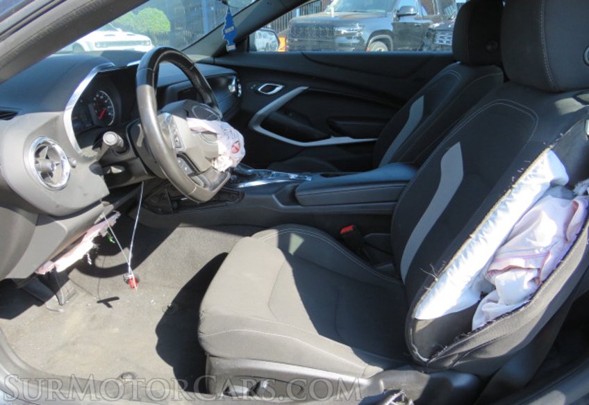 2021 Chevrolet Camaro - Image 26