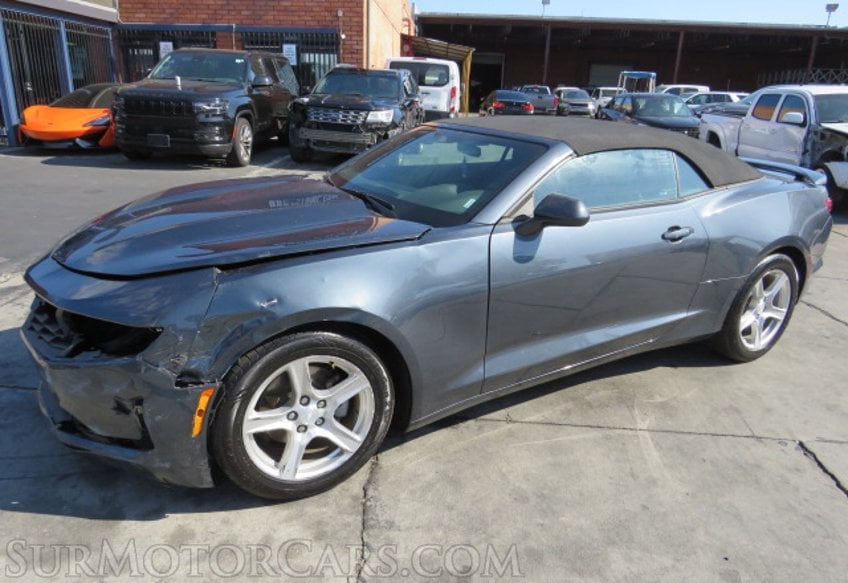 2021 Chevrolet Camaro - Image 2