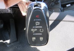 2021 Chevrolet Camaro - Image 38