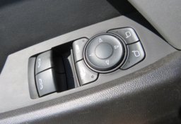 2021 Chevrolet Camaro - Image 43