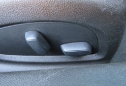 2021 Chevrolet Camaro - Image 39