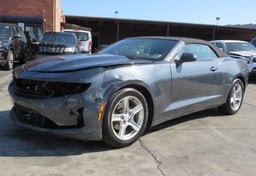 2021 Chevrolet Camaro - Image 4