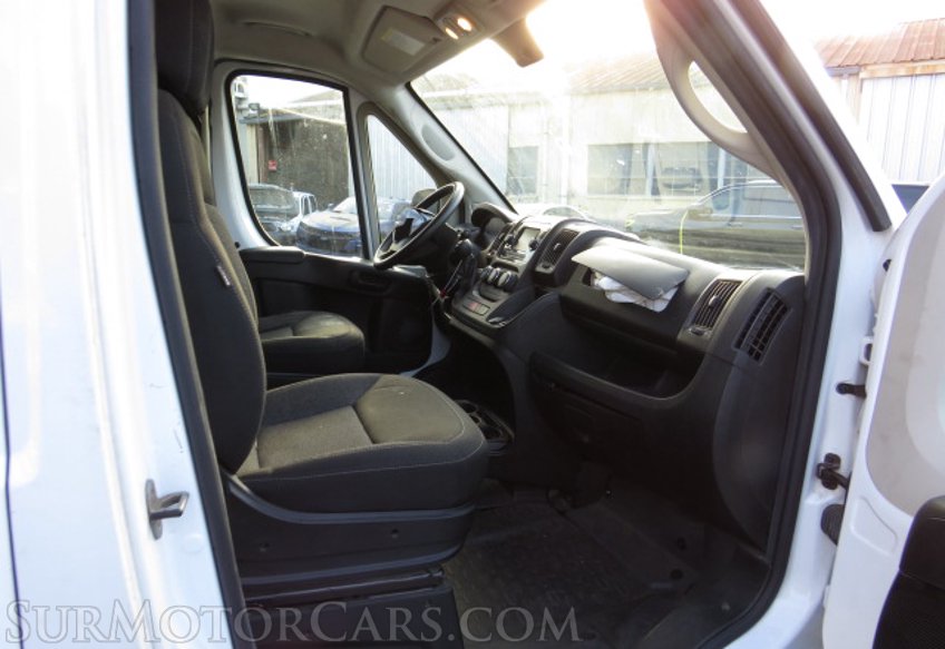 2018 Ram ProMaster Cargo Van - Image 25