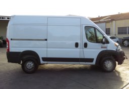 2018 Ram ProMaster Cargo Van - Image 12