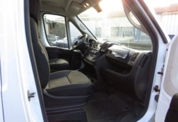 2018 Ram ProMaster Cargo Van - Image 25