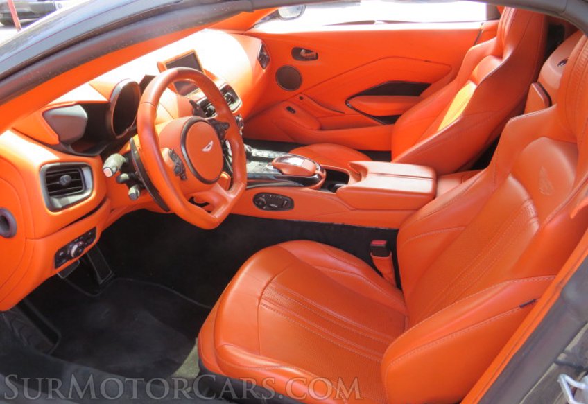 2021 Aston Martin Vantage - Image 23