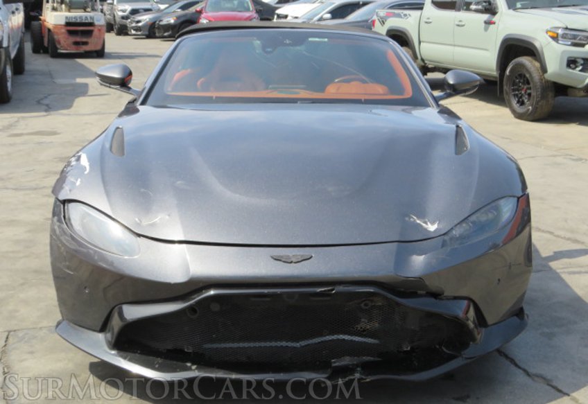 2021 Aston Martin Vantage - Image 9