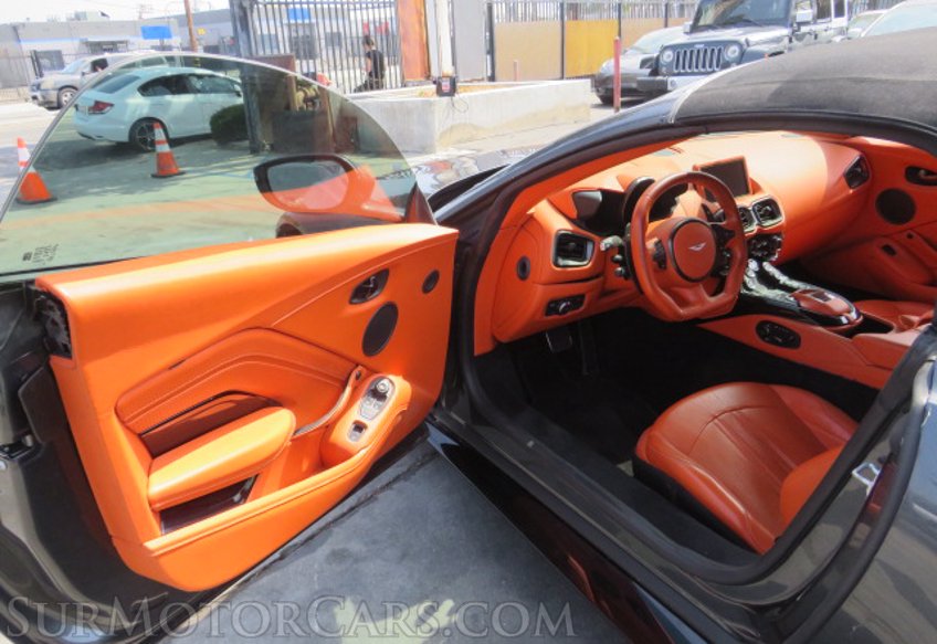 2021 Aston Martin Vantage - Image 18