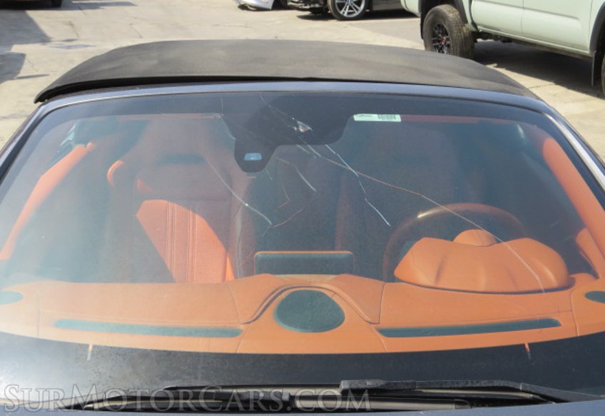 2021 Aston Martin Vantage - Image 13