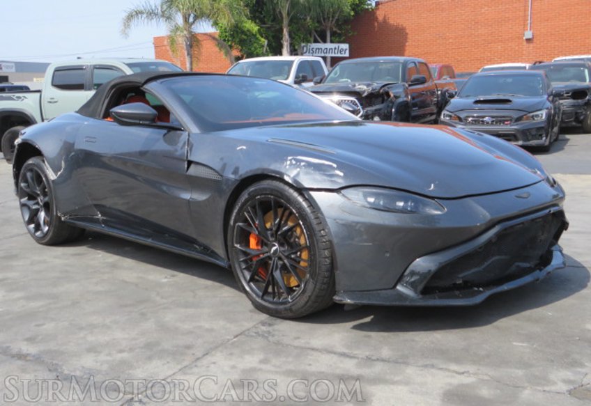 2021 Aston Martin Vantage - Image 4