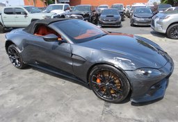 2021 Aston Martin Vantage - Image 2