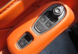 2021 Aston Martin Vantage - Image 36