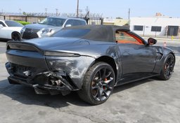 2021 Aston Martin Vantage - Image 8