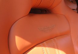 2021 Aston Martin Vantage - Image 26