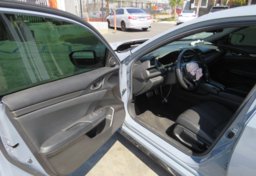 2020 Honda Civic Hatchback - Image 20