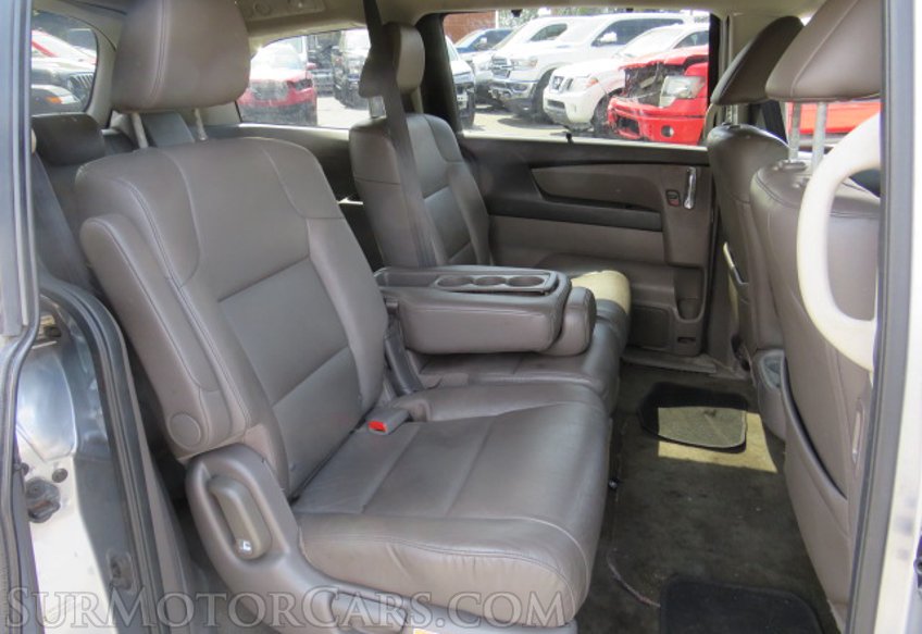 2016 Honda Odyssey - Image 28
