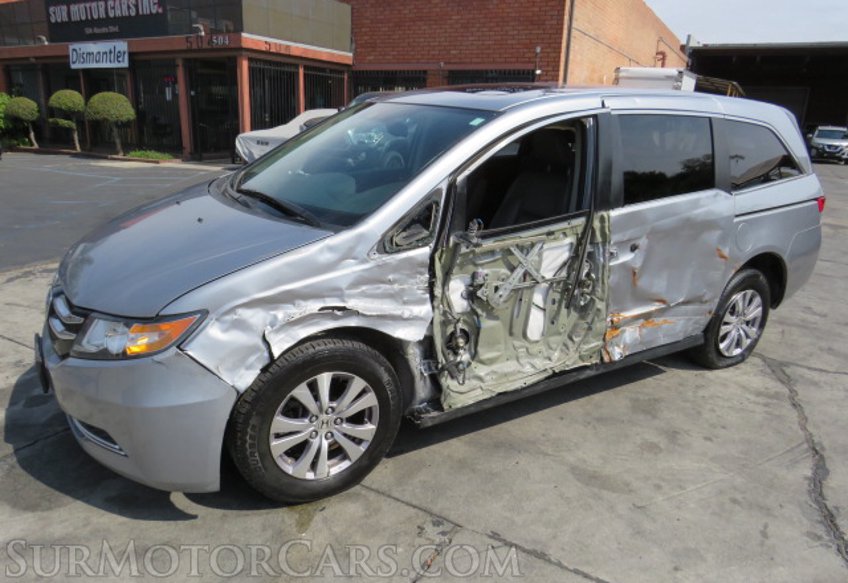 2016 Honda Odyssey - Image 2