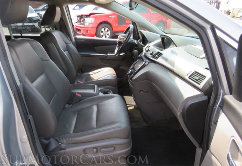 2016 Honda Odyssey - Image 24