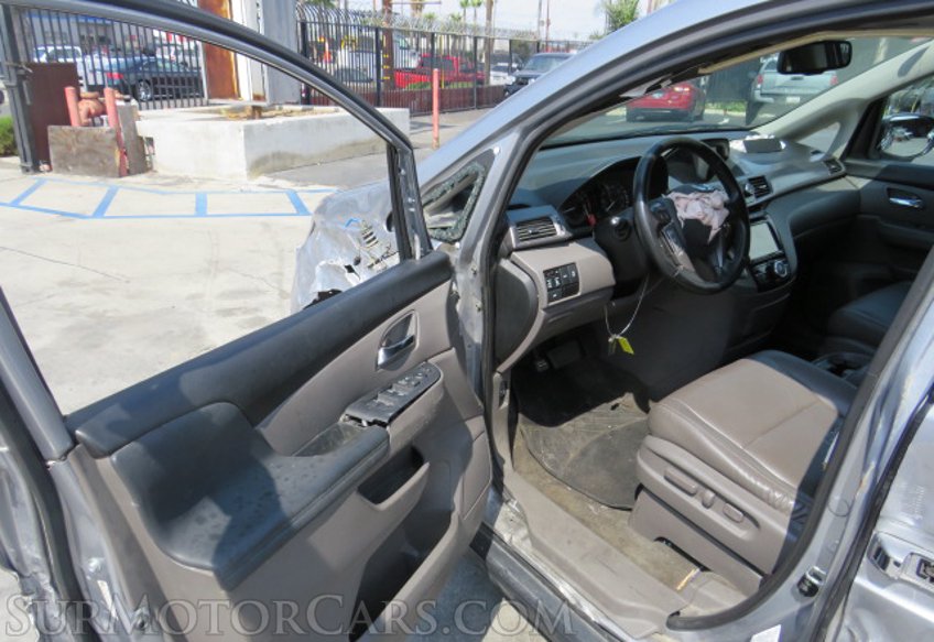 2016 Honda Odyssey - Image 20