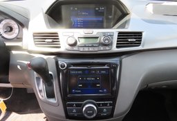 2016 Honda Odyssey - Image 40
