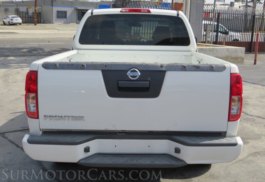 2019 Nissan Frontier - Image 10