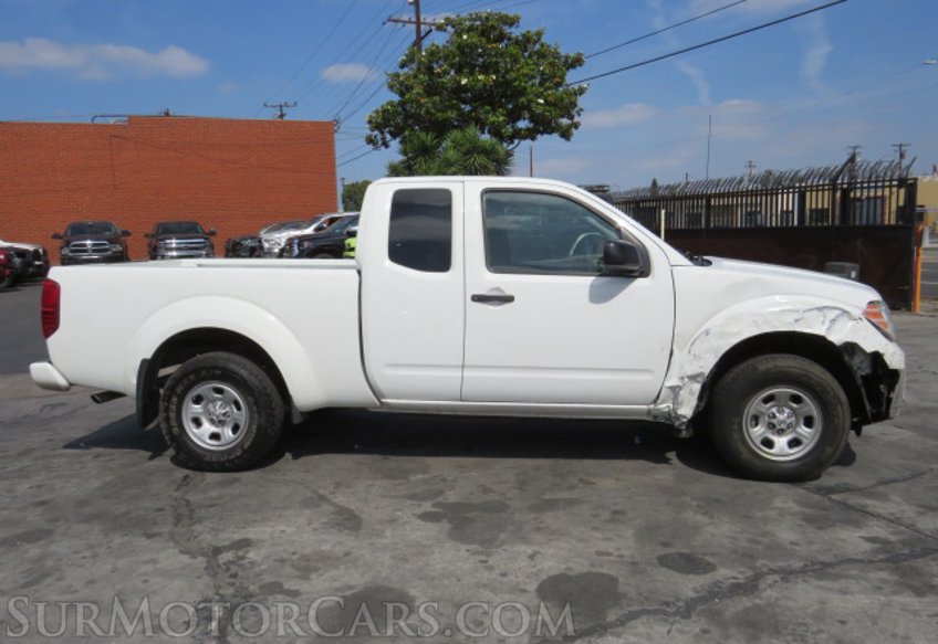 2019 Nissan Frontier - Image 12