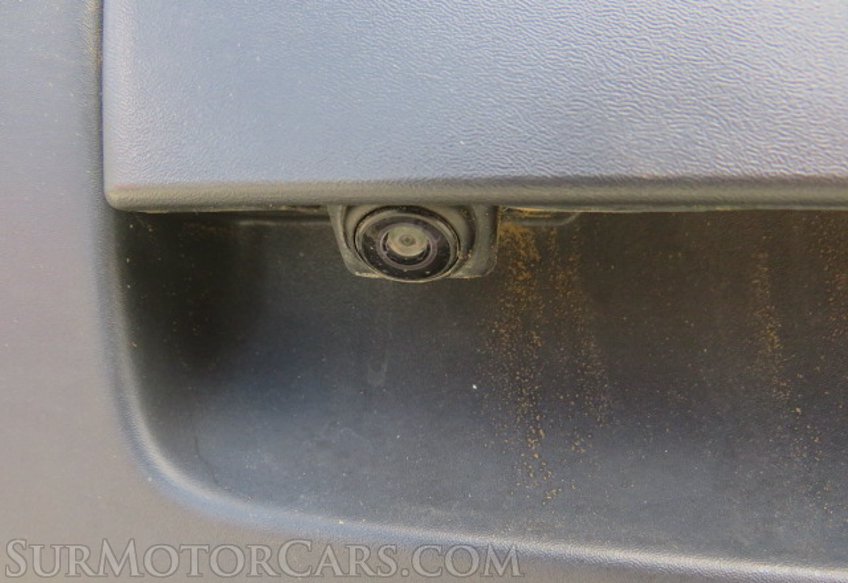 2019 Nissan Frontier - Image 17