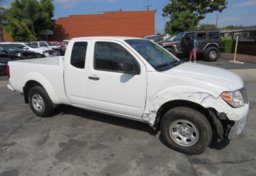 2019 Nissan Frontier - Image 2