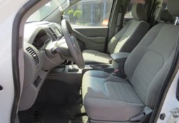 2019 Nissan Frontier - Image 23