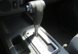 2019 Nissan Frontier - Image 35