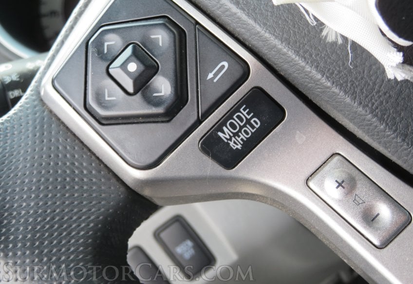 2015 Toyota Tacoma - Image 34