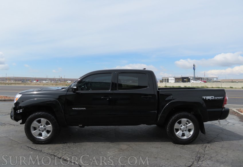 2015 Toyota Tacoma - Image 6