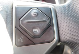 2015 Toyota Tacoma - Image 45