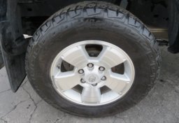 2015 Toyota Tacoma - Image 21